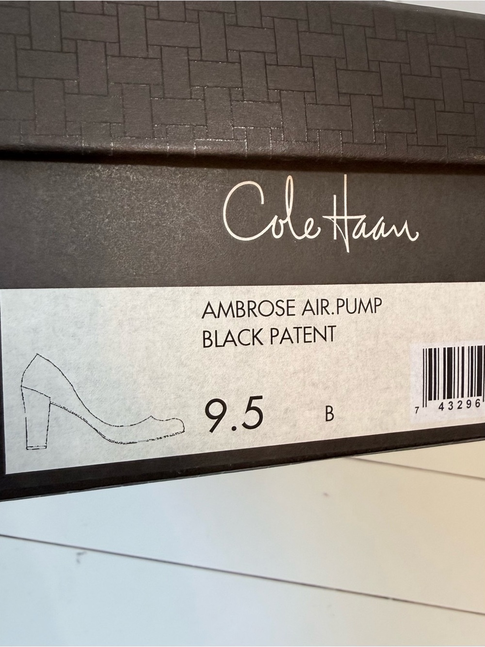 Cole Haan Ambrose Air Pumps Block Heel Patent Leather Black Size 9.5 B - Picture 9 of 10